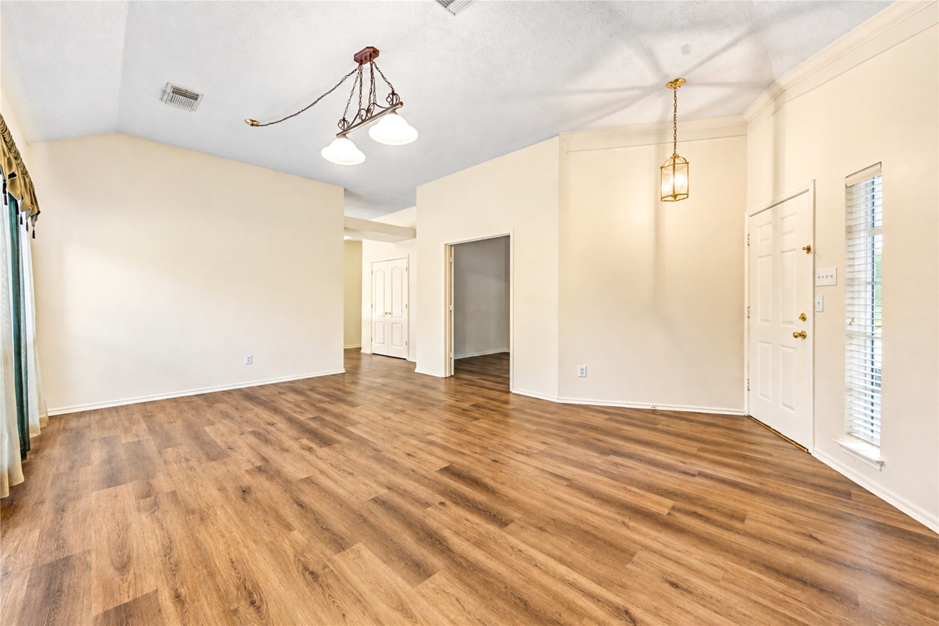 12619 Vineyard Trail Lane, Sugar Land, TX 77478