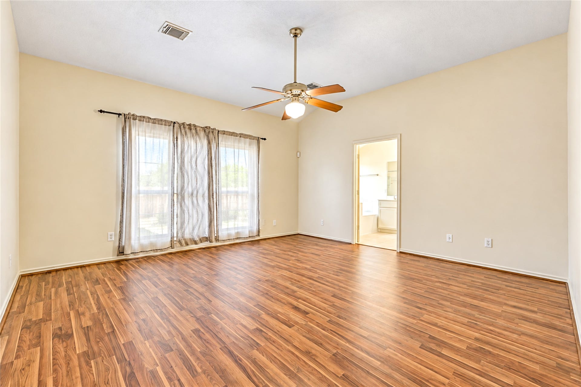 12619 Vineyard Trail Lane, Sugar Land, TX 77478