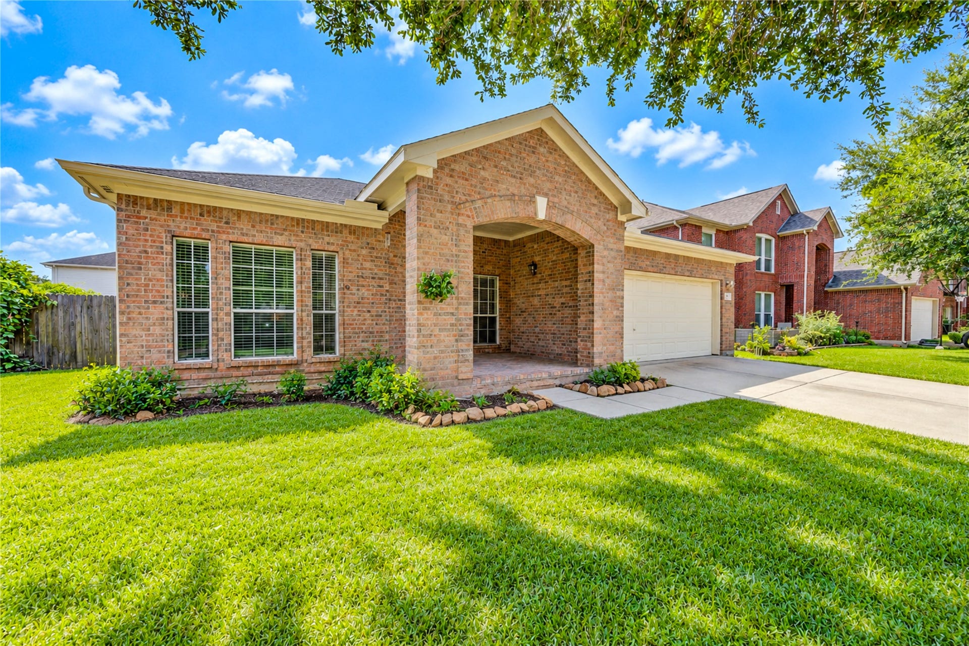 12619 Vineyard Trail Lane, Sugar Land, TX 77478