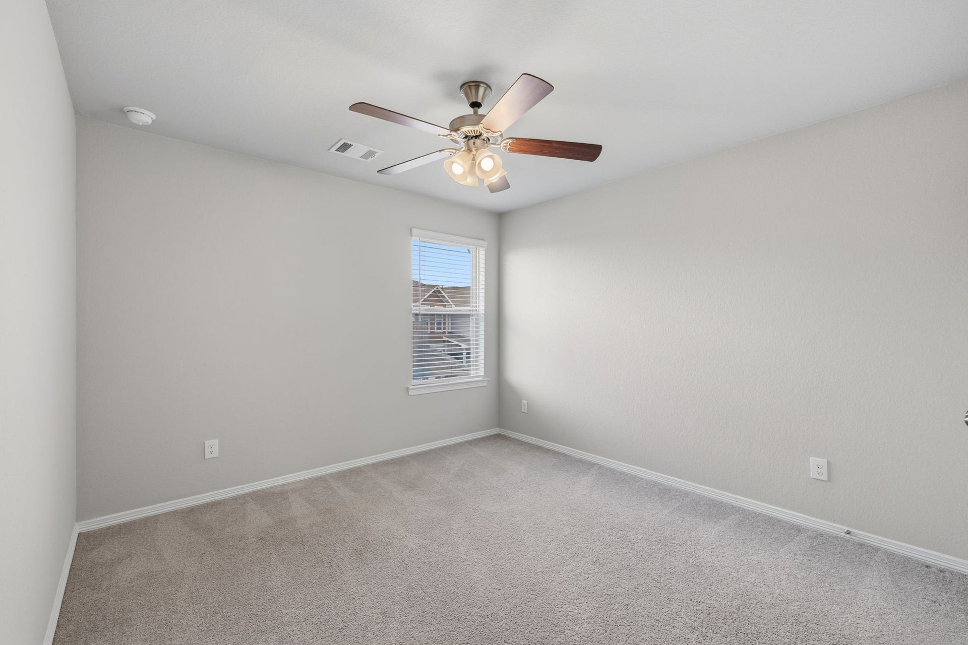 19956 Northpark Elm Lane, Porter, TX 77365