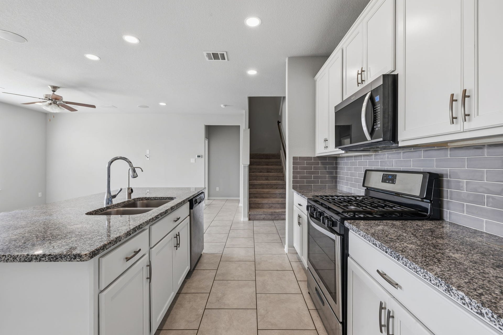 19956 Northpark Elm Lane, Porter, TX 77365