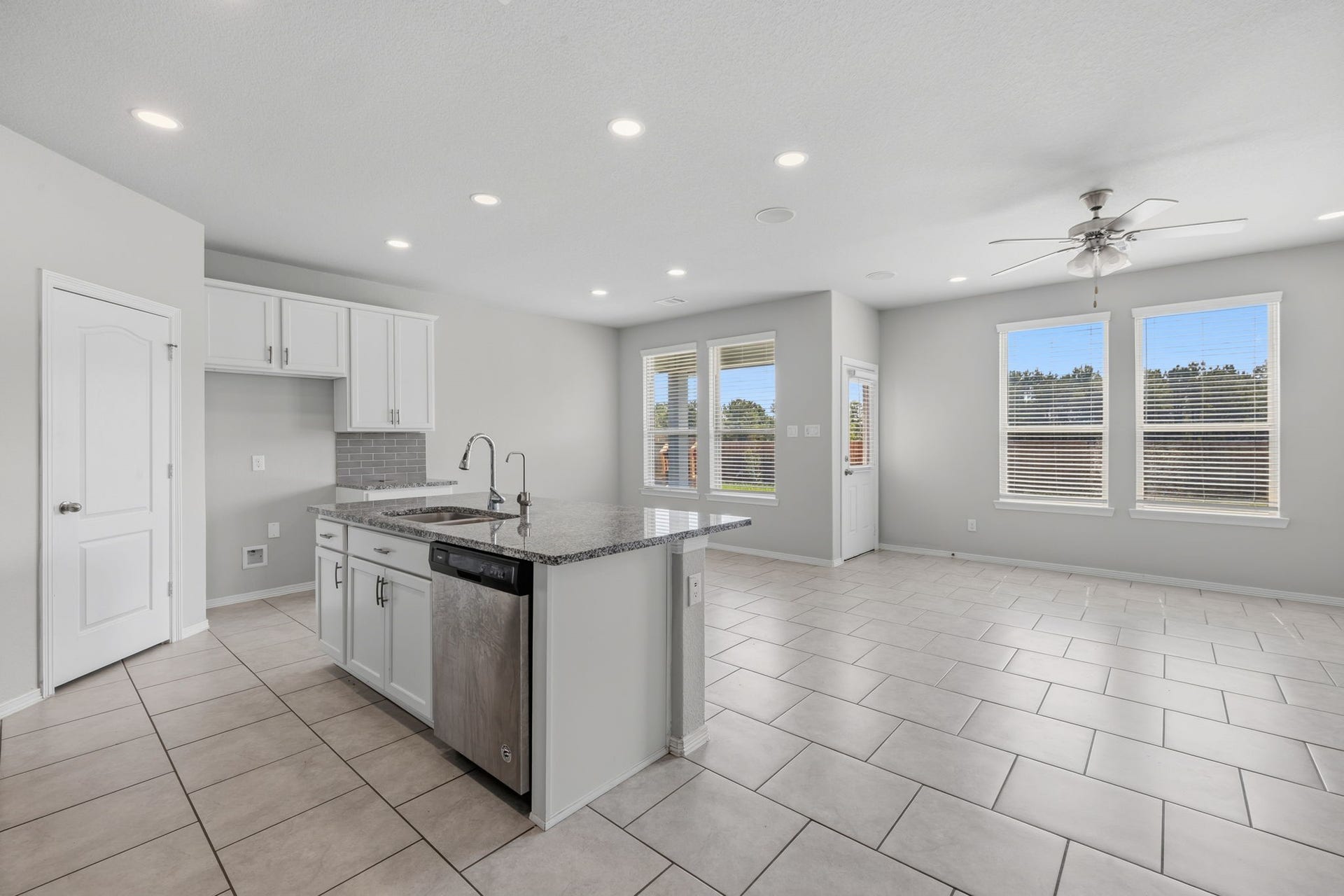19956 Northpark Elm Lane, Porter, TX 77365