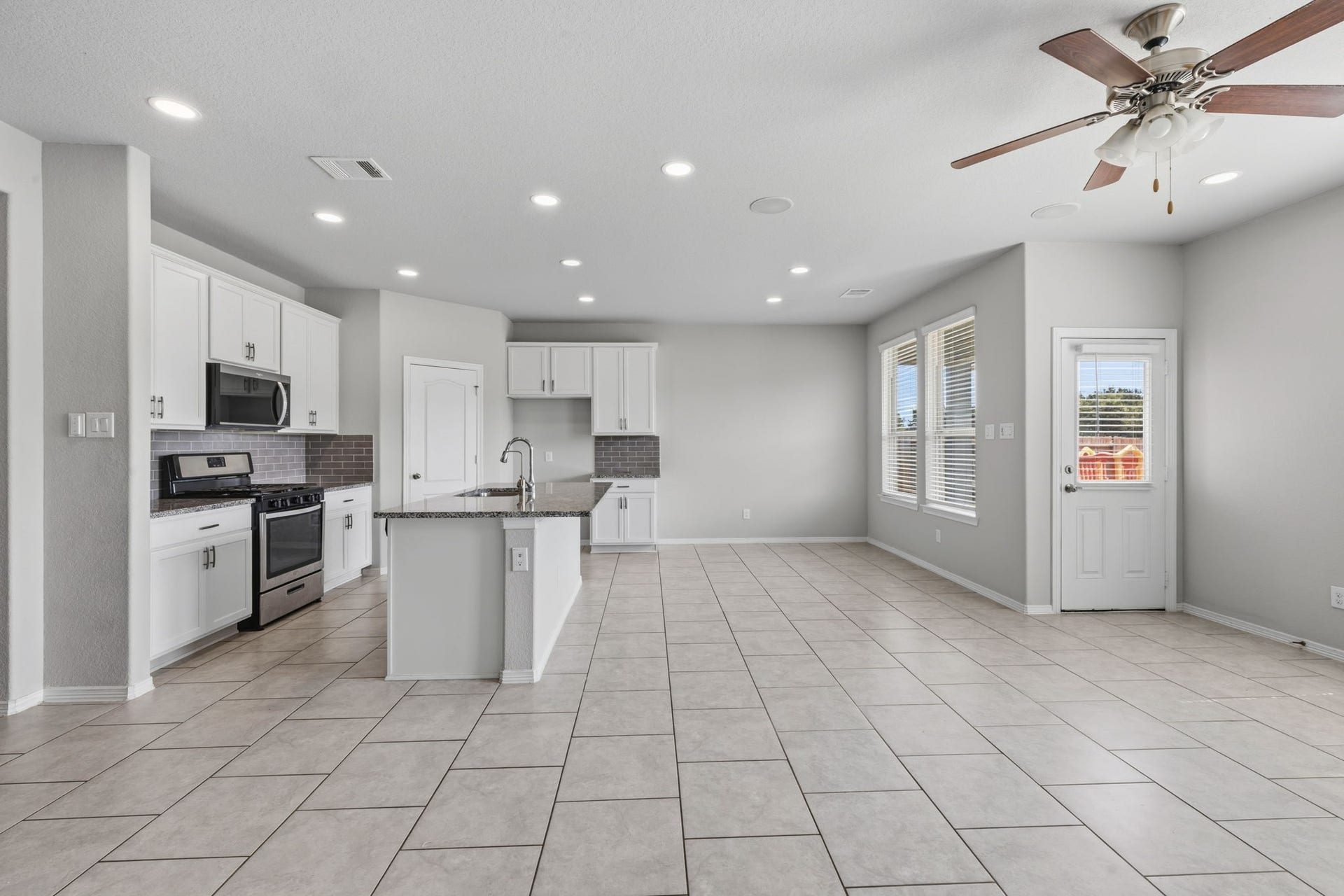 19956 Northpark Elm Lane, Porter, TX 77365