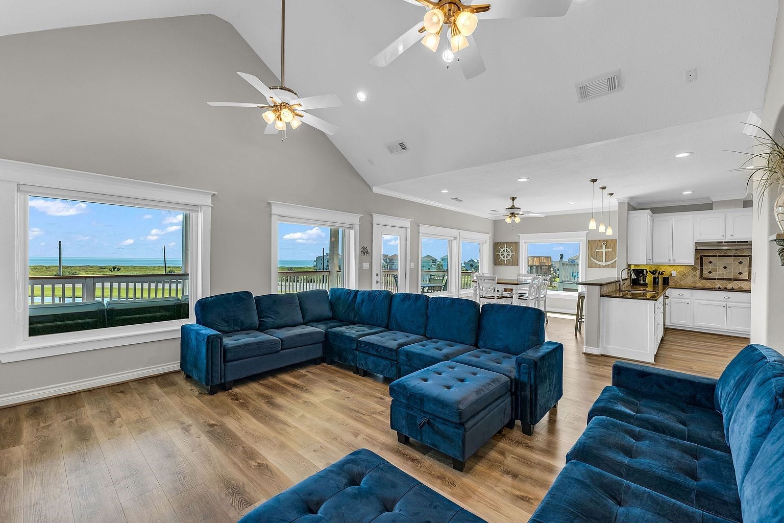 25043 Sausalito Drive, Galveston, TX 77554 25043 Sausalito Drive, Galveston, TX 77554
