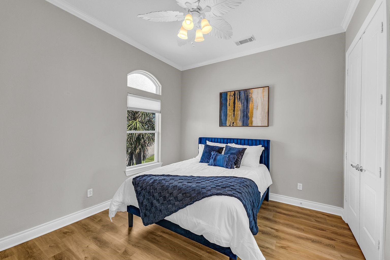 25043 Sausalito Drive, Galveston, TX 77554 25043 Sausalito Drive, Galveston, TX 77554