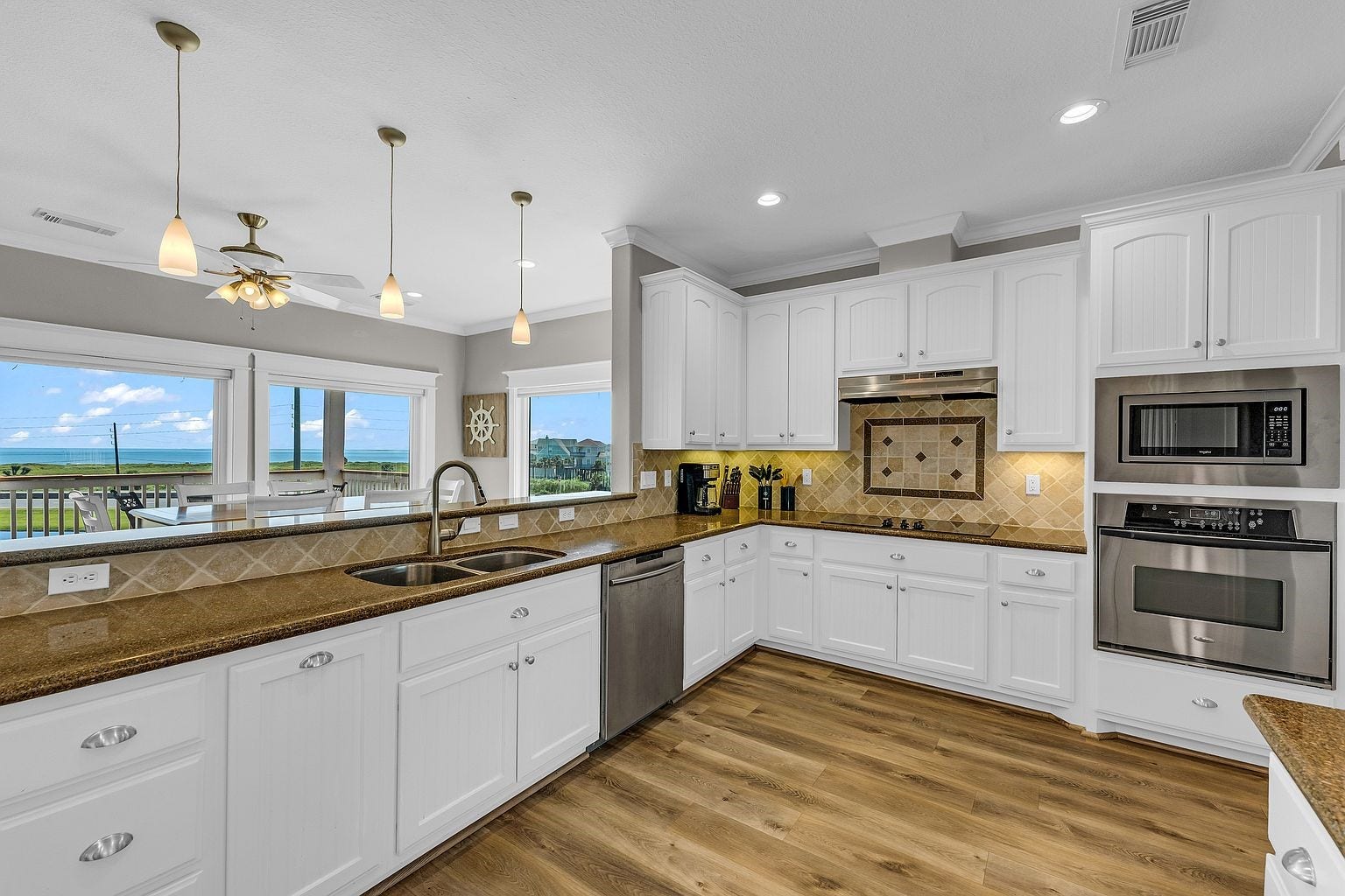 25043 Sausalito Drive, Galveston, TX 77554 25043 Sausalito Drive, Galveston, TX 77554