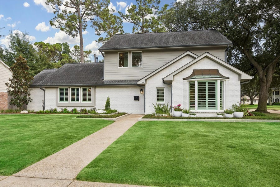 Property photo for 1139 Richelieu Lane, Houston, TX