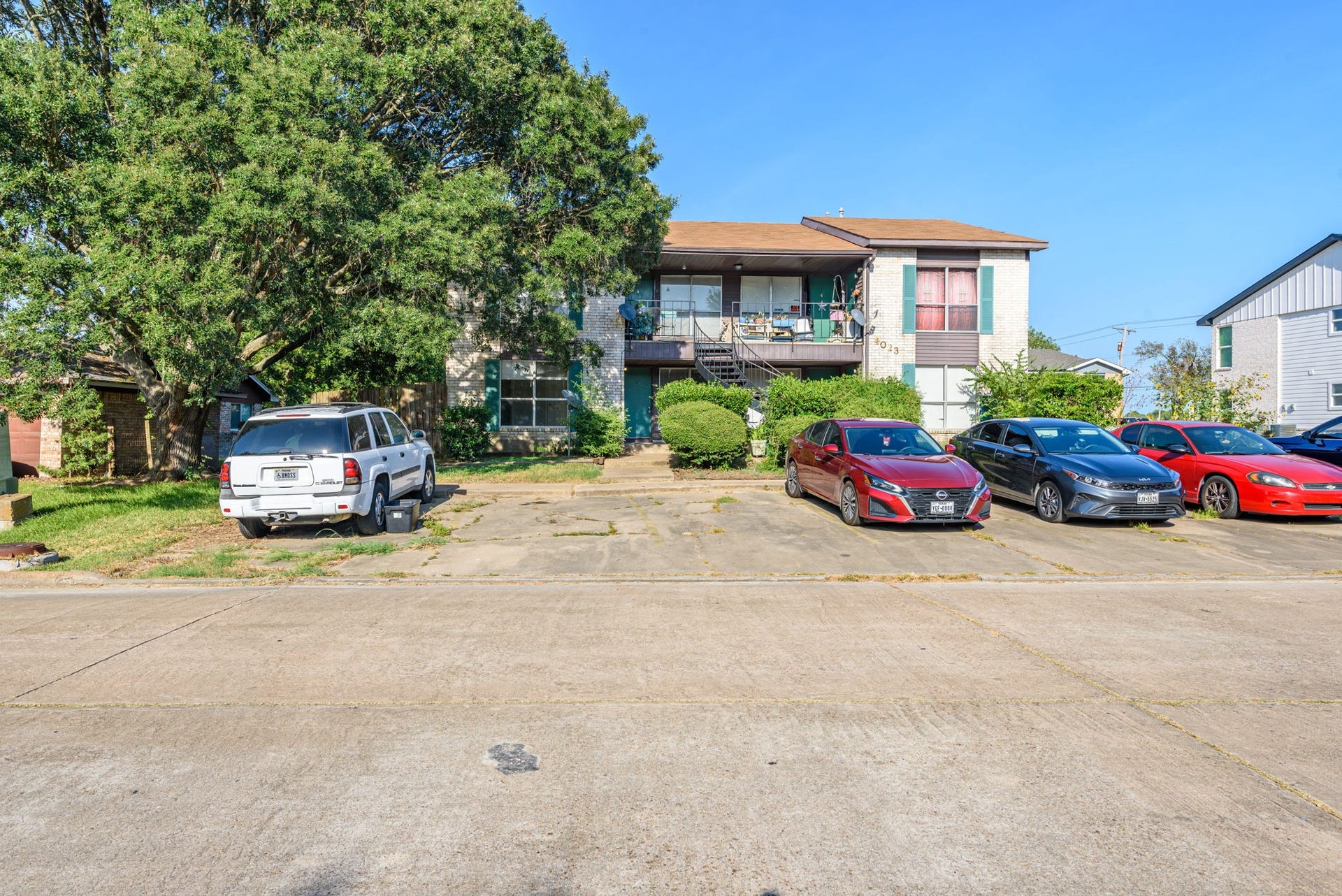 4023 Briarglen Drive, #1, Dickinson, TX 77539 4023 Briarglen Drive, #1, Dickinson, TX 77539