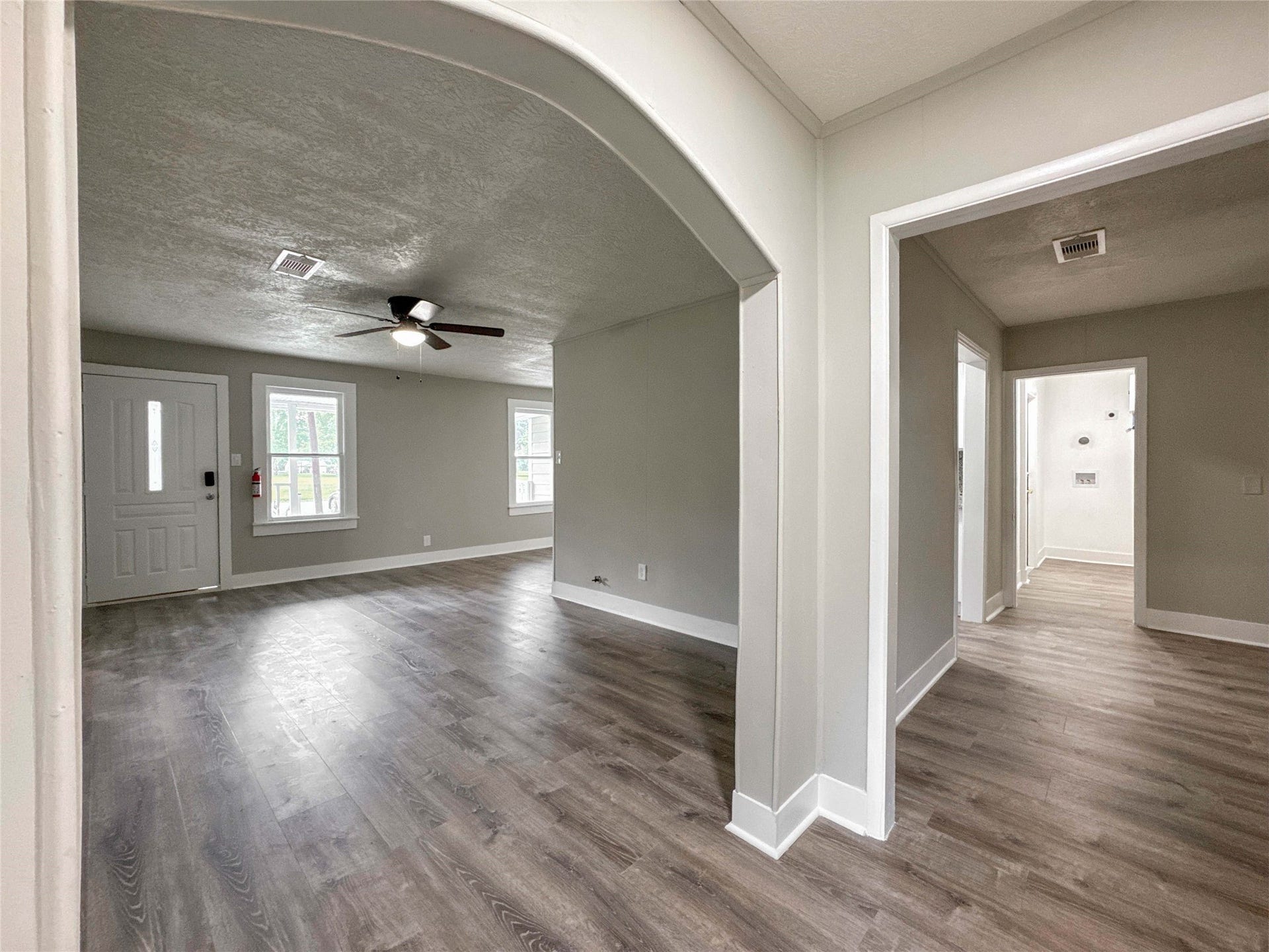 121 Lake Road, La Marque, TX 77568 121 Lake Road, La Marque, TX 77568