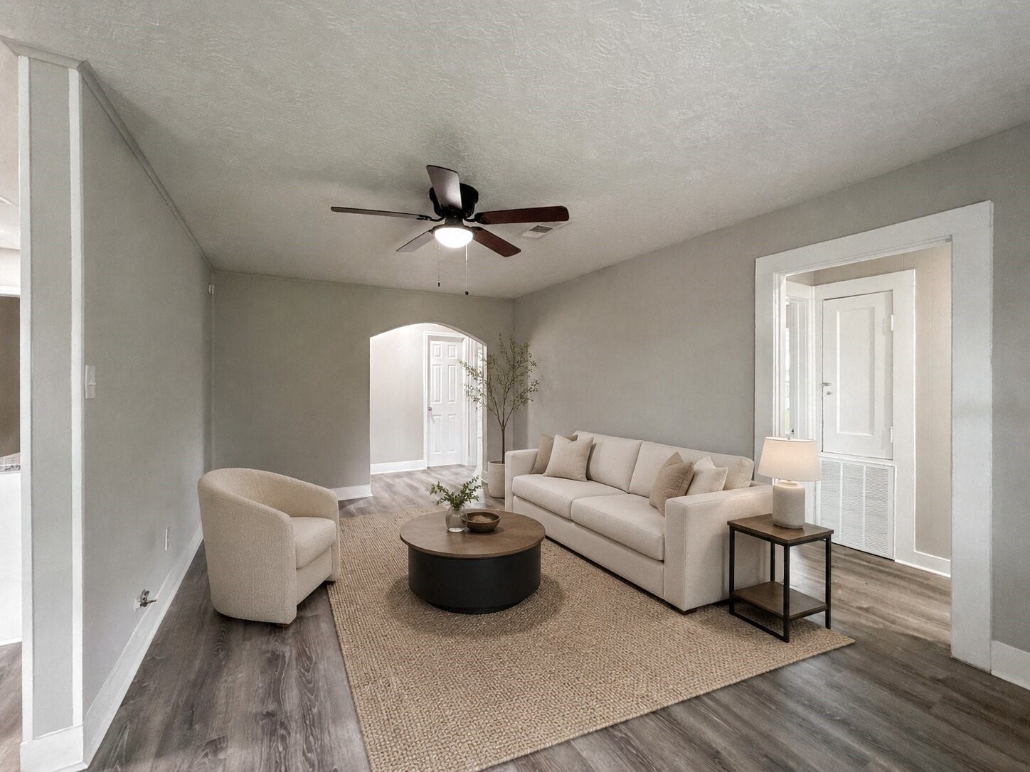 121 Lake Road, La Marque, TX 77568 *This photo is virtually staged*