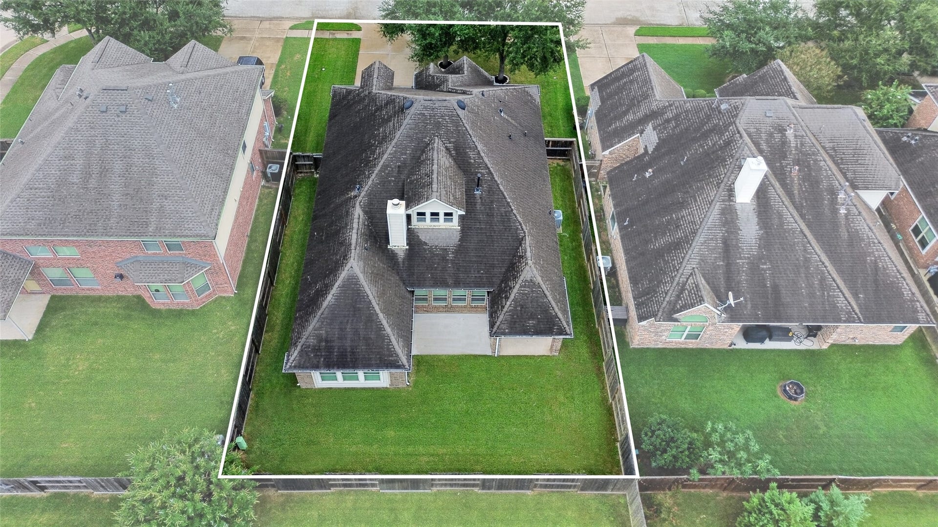 2203 Summit Pass Lane, League City, TX 77573 An aerial view from the back of the home.