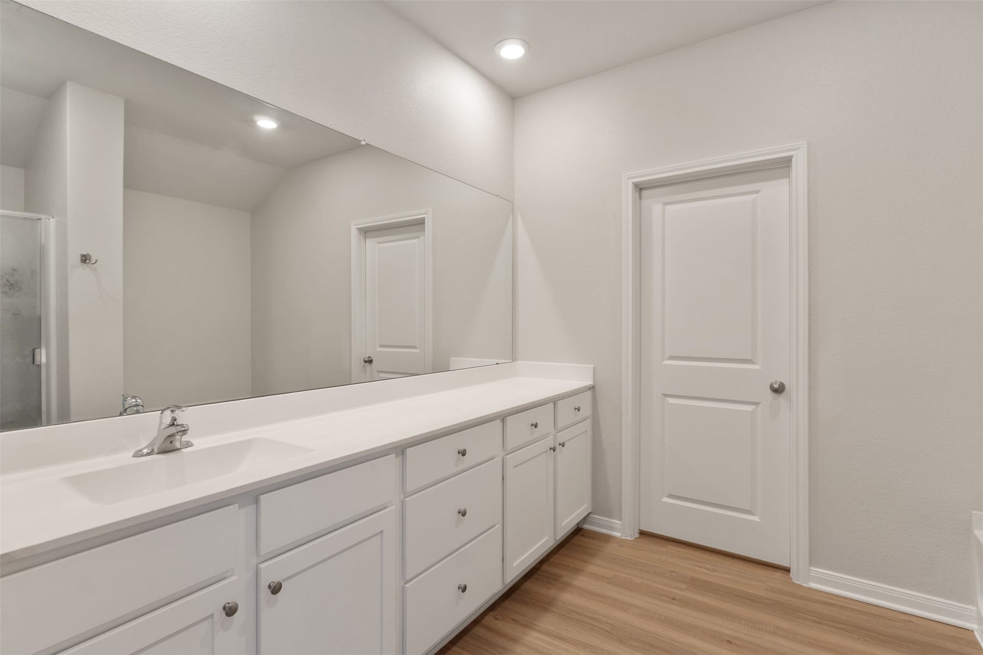 11402 Bright Sun Drive, Houston, TX 77048 Separate room for the commode.