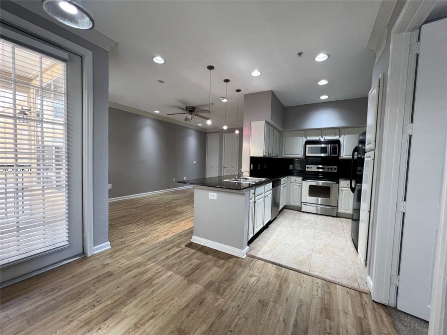 Property photo for 7575 Kirby Drive, #3101, Houston, TX