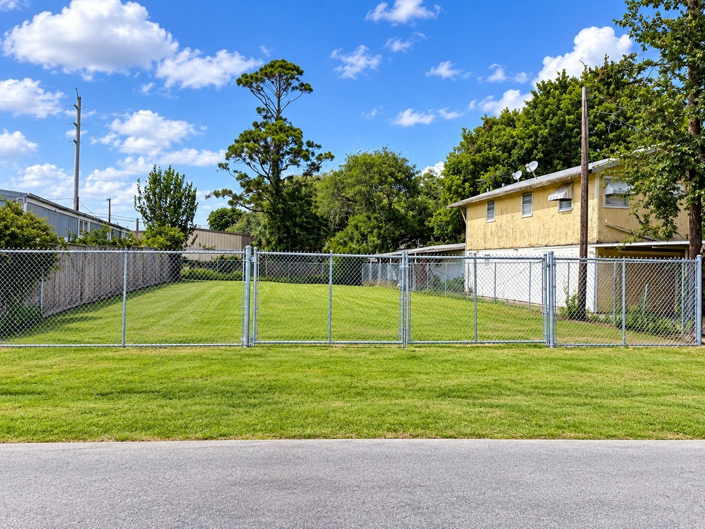 n/a Georgia Street, South Houston, TX 77587 n/a Georgia Street, South Houston, TX 77587