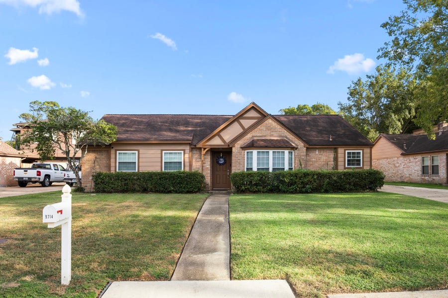 Property photo for 9714 Cantertrot Drive, Humble, TX