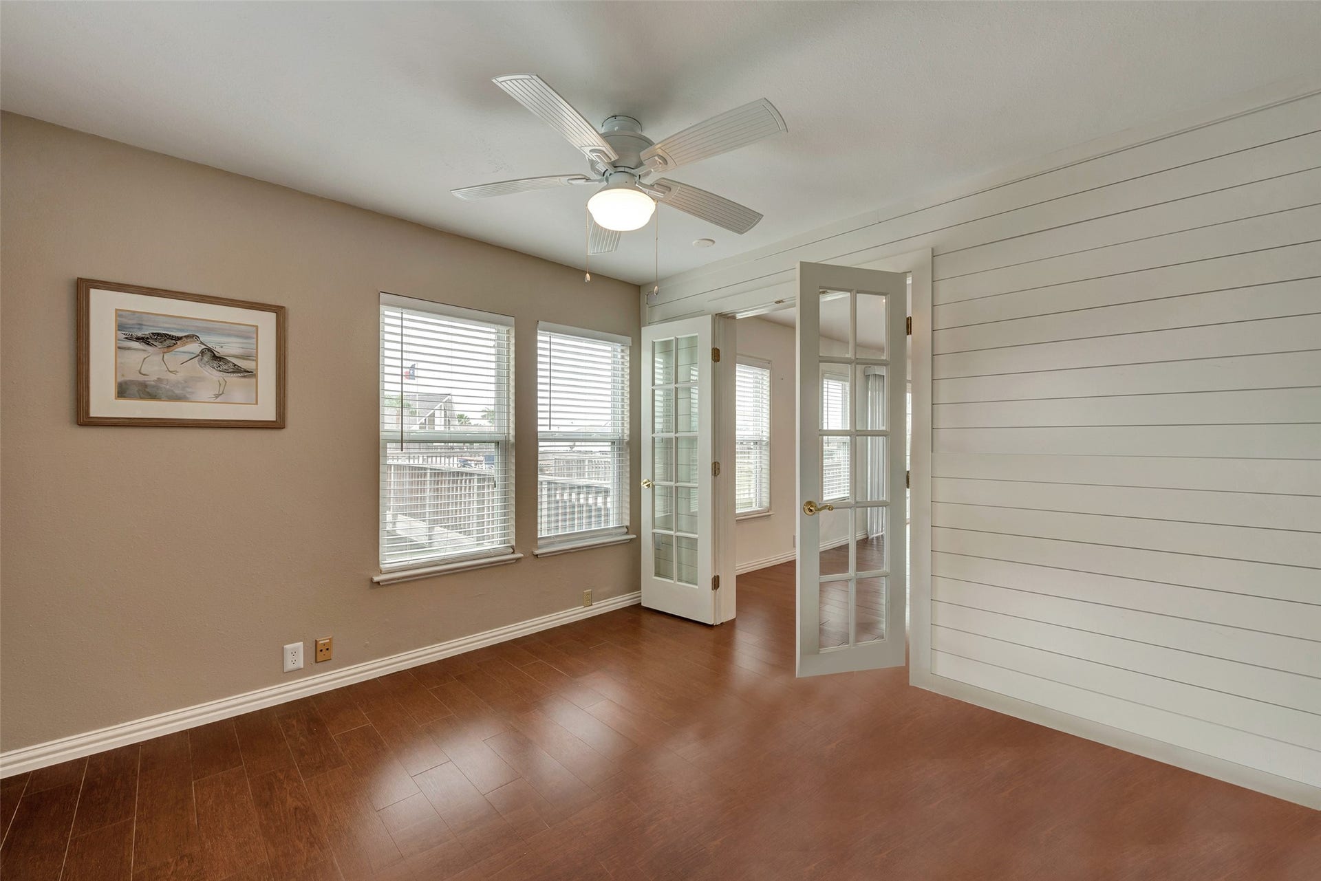 1302 Tiki Drive, Tiki Island, TX 77554