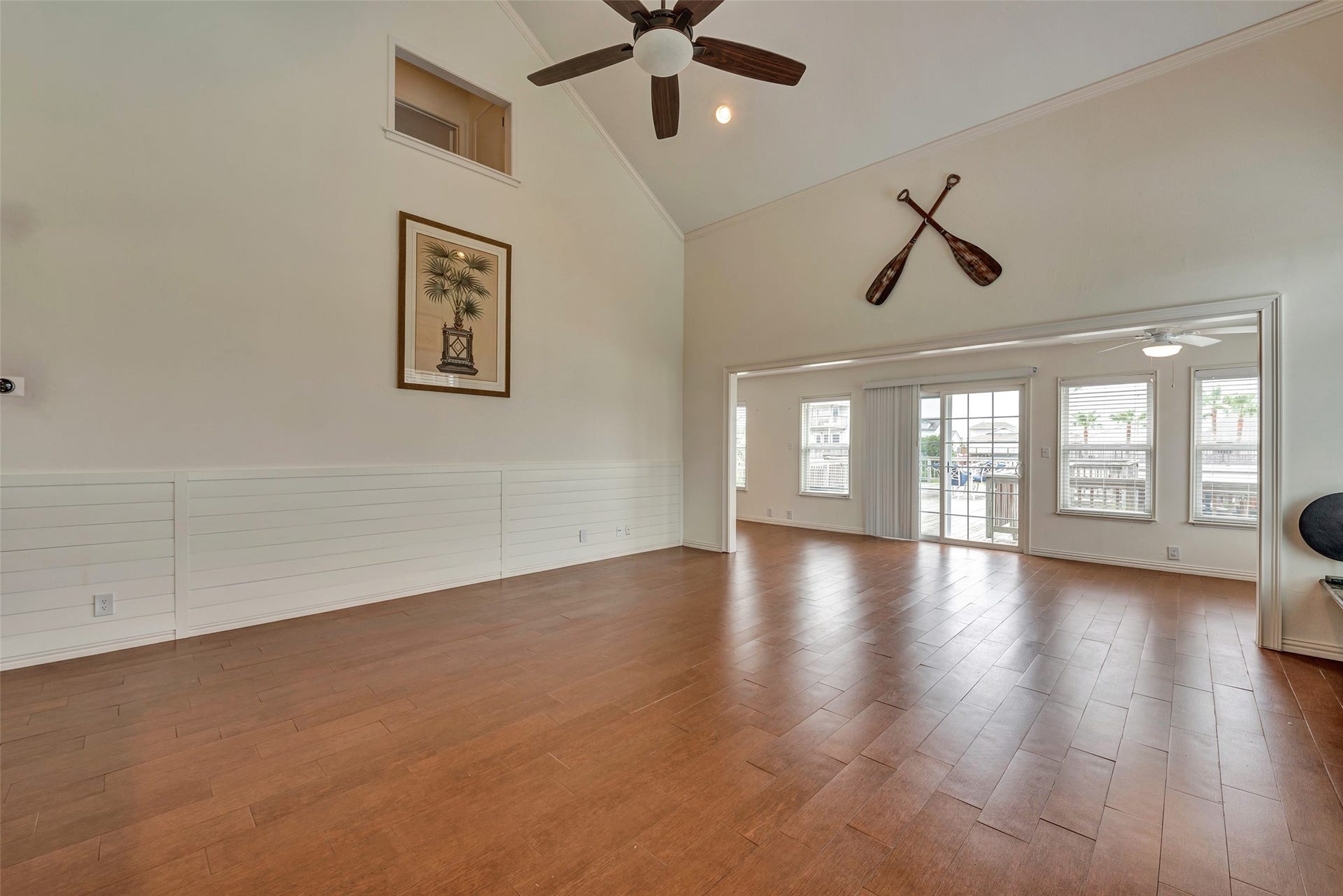 1302 Tiki Drive, Tiki Island, TX 77554