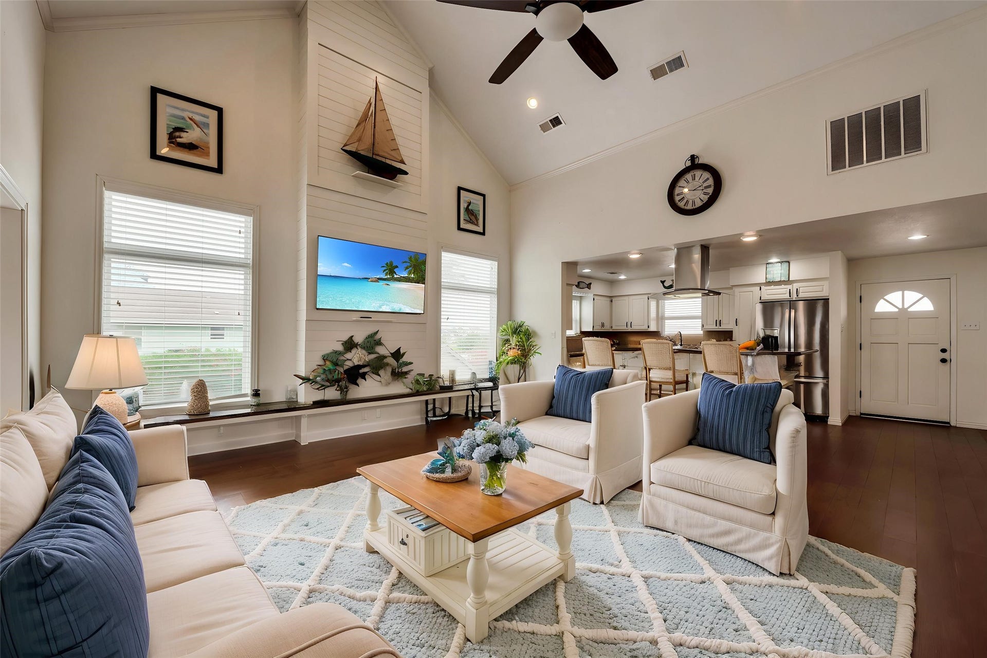 1302 Tiki Drive, Tiki Island, TX 77554