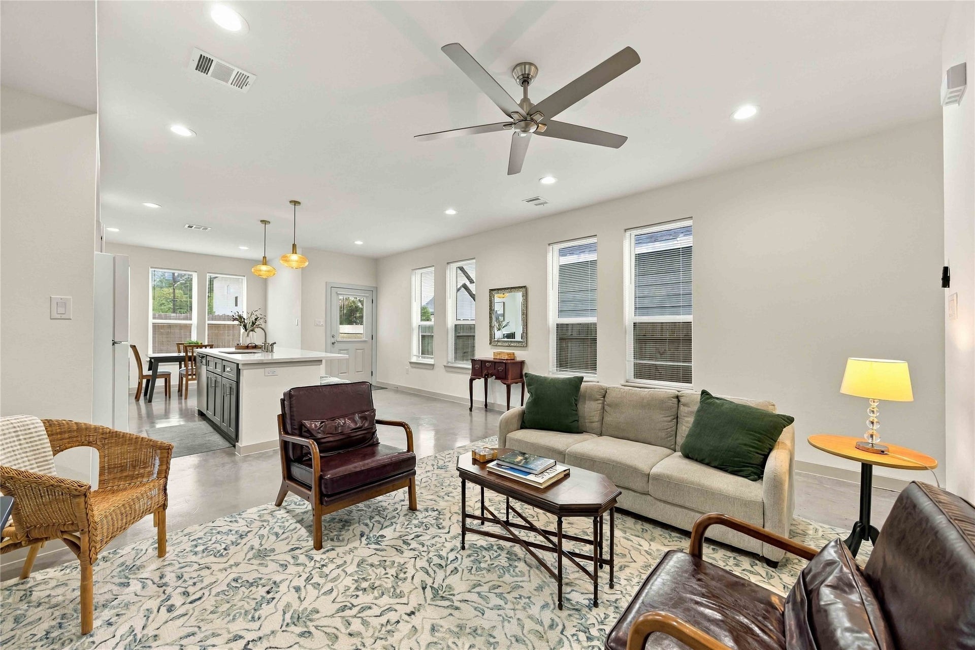 7924 Booker Street, #A-B, Houston, TX 77028 7924 Booker Street, #A-B, Houston, TX 77028