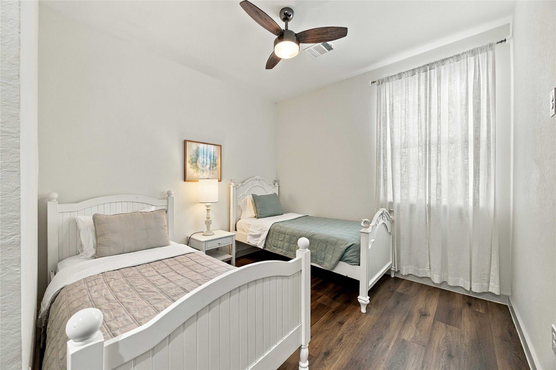 7924 Booker Street, #A-B, Houston, TX 77028 7924 Booker Street, #A-B, Houston, TX 77028