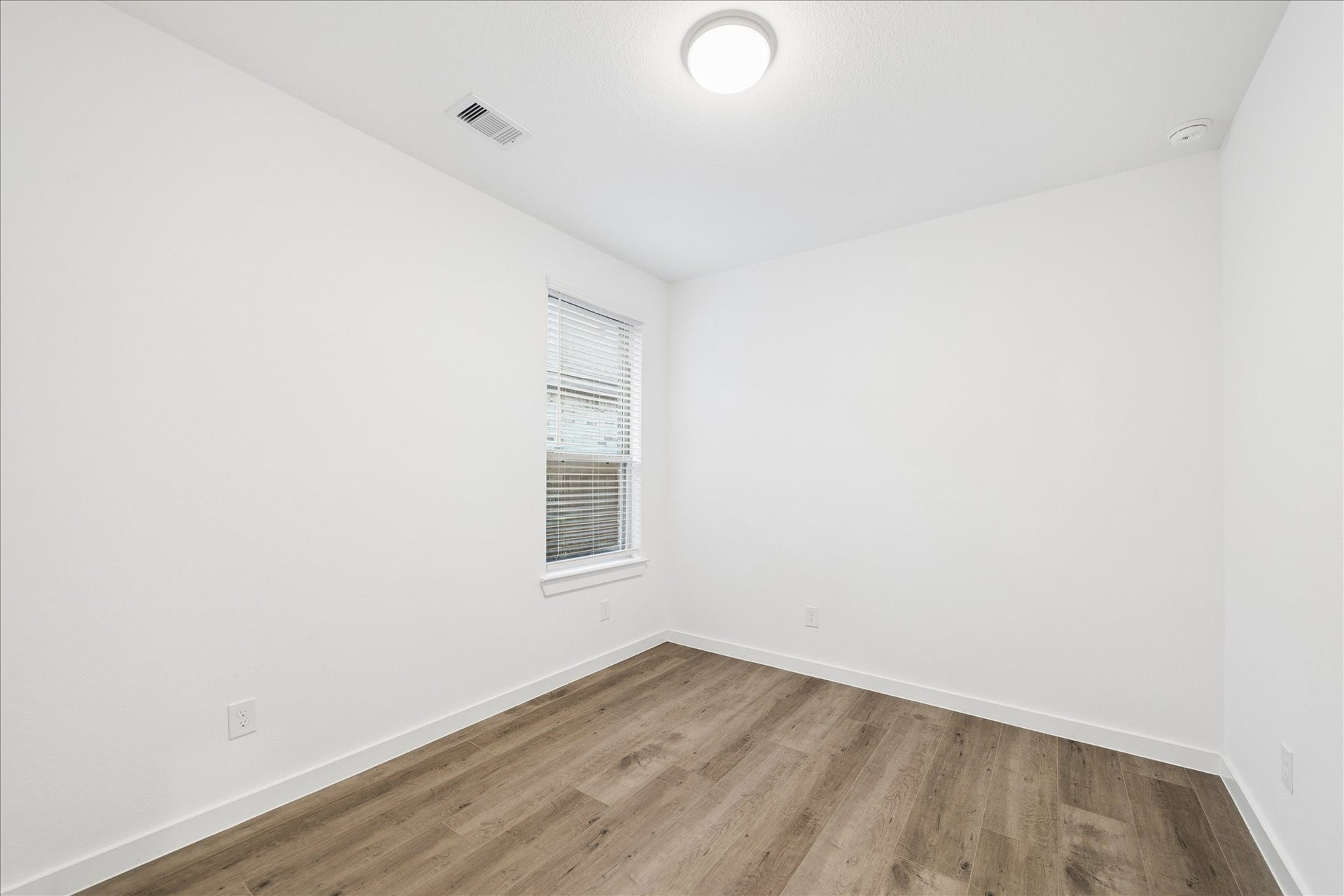 7914 Pershing Avenue, Magnolia, TX 77354 7914 Pershing Avenue, Magnolia, TX 77354