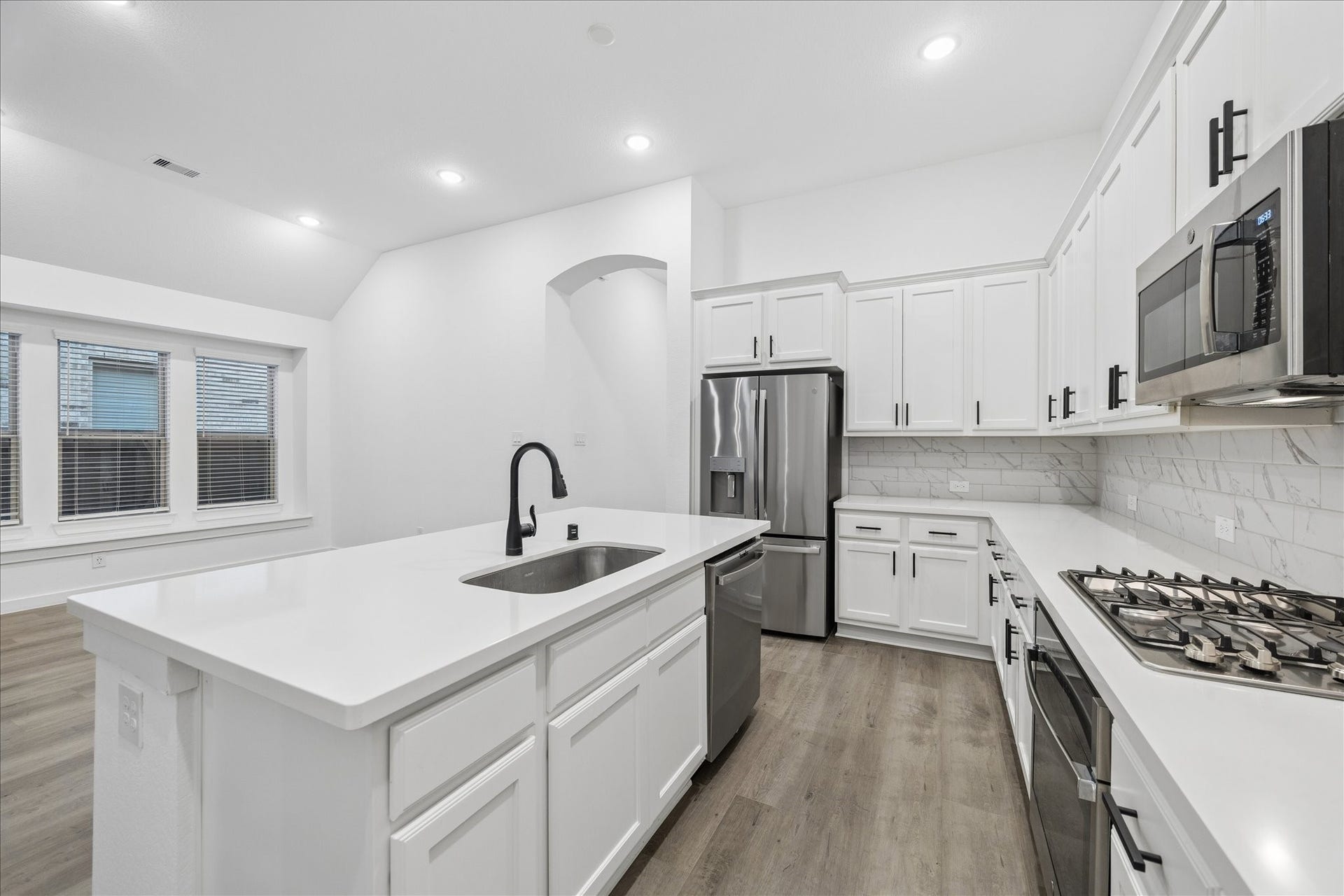 7914 Pershing Avenue, Magnolia, TX 77354 7914 Pershing Avenue, Magnolia, TX 77354