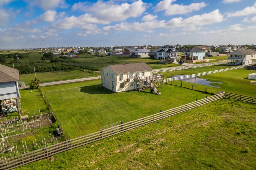Property photo for 10411 Wern Road, Galveston, TX
