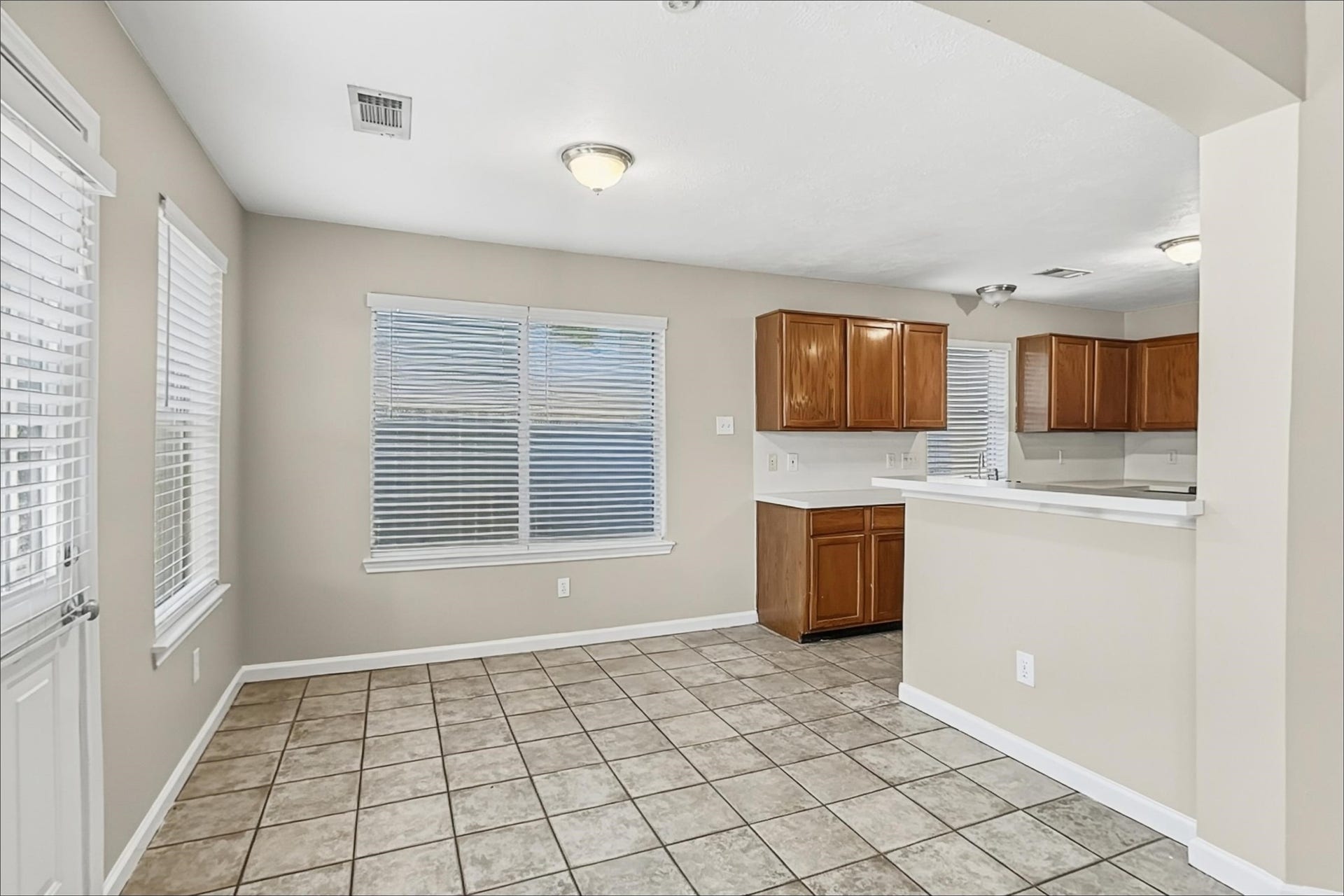 1423 Hunter Green Lane, Fresno, TX 77545 1423 Hunter Green Lane, Fresno, TX 77545
