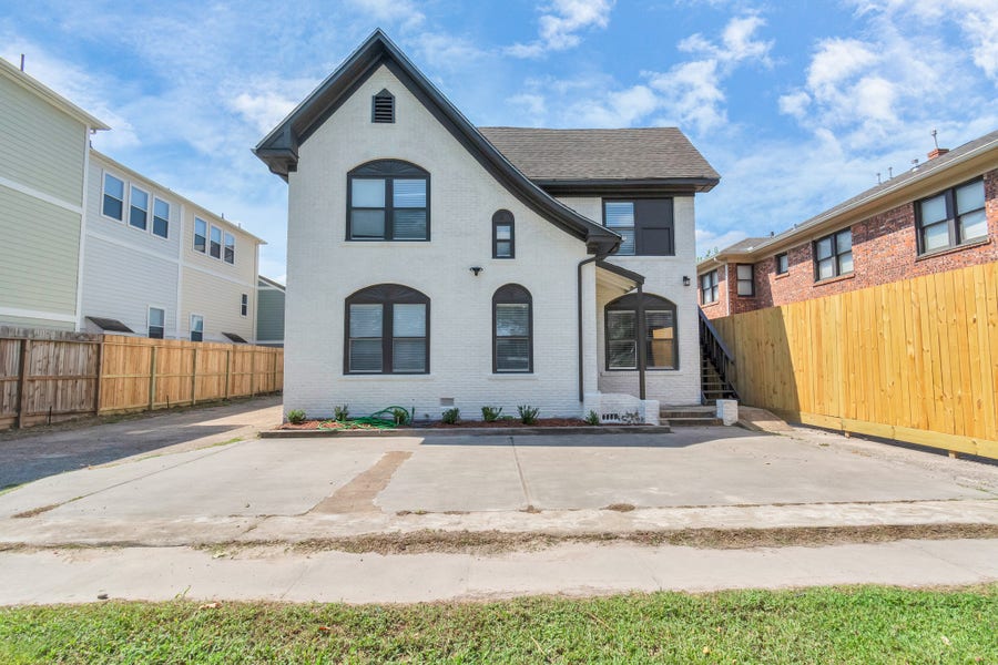 Property photo for 1812 Wheeler Street, Houston, TX