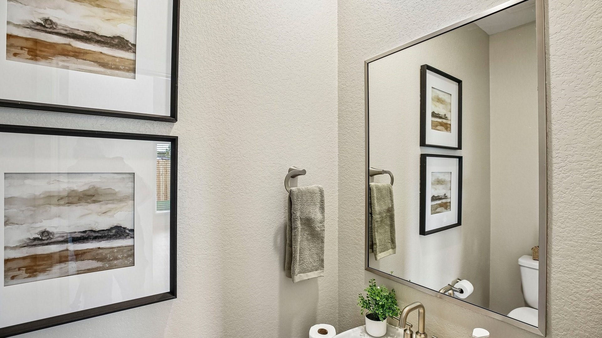 833 Gran Torino Drive, Houston, TX 77047 833 Gran Torino Drive, Houston, TX 77047