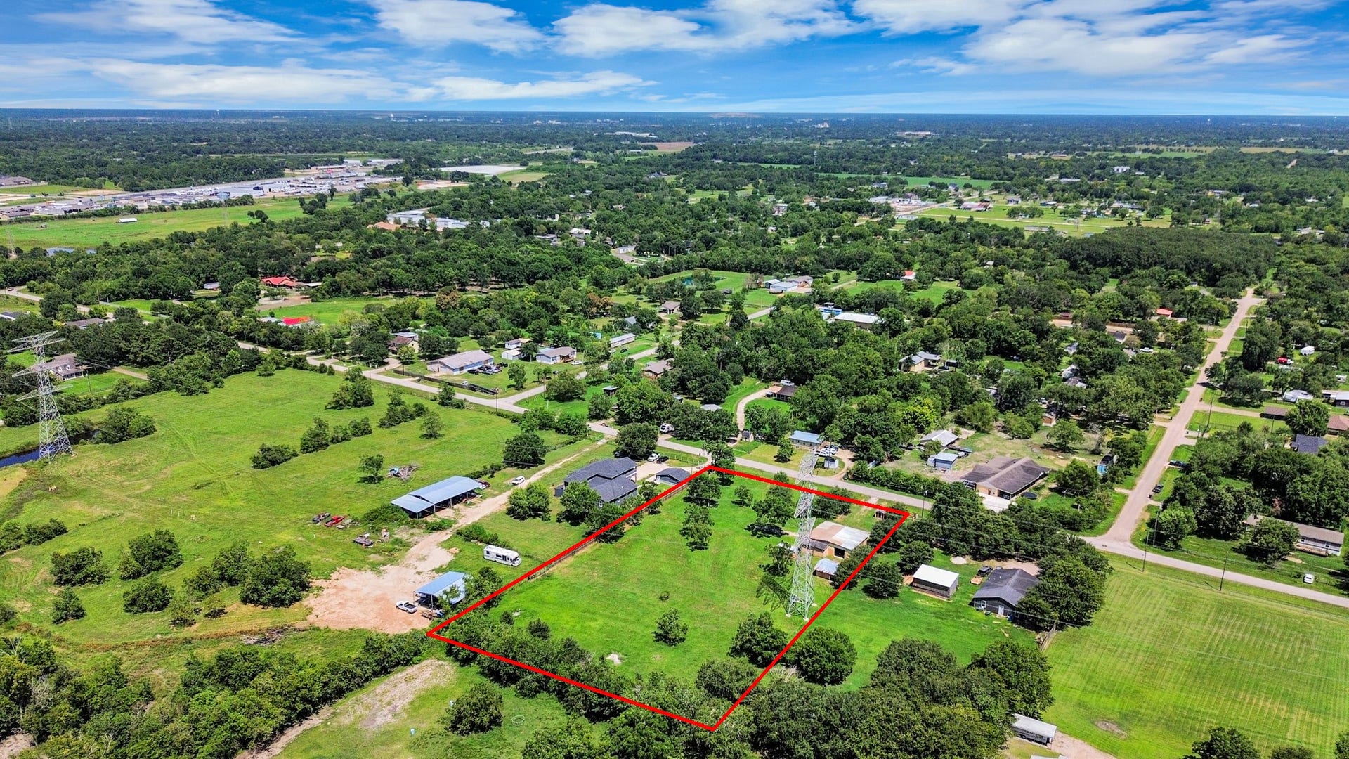 694 County Road 941, Alvin, TX 77511 694 County Road 941, Alvin, TX 77511