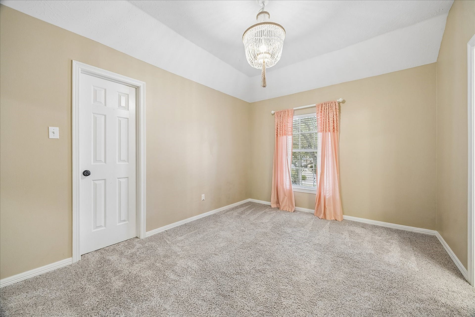 5310 Summerland Ridge Court, Houston, TX 77041 This is an additional bedroom located on the second floor.