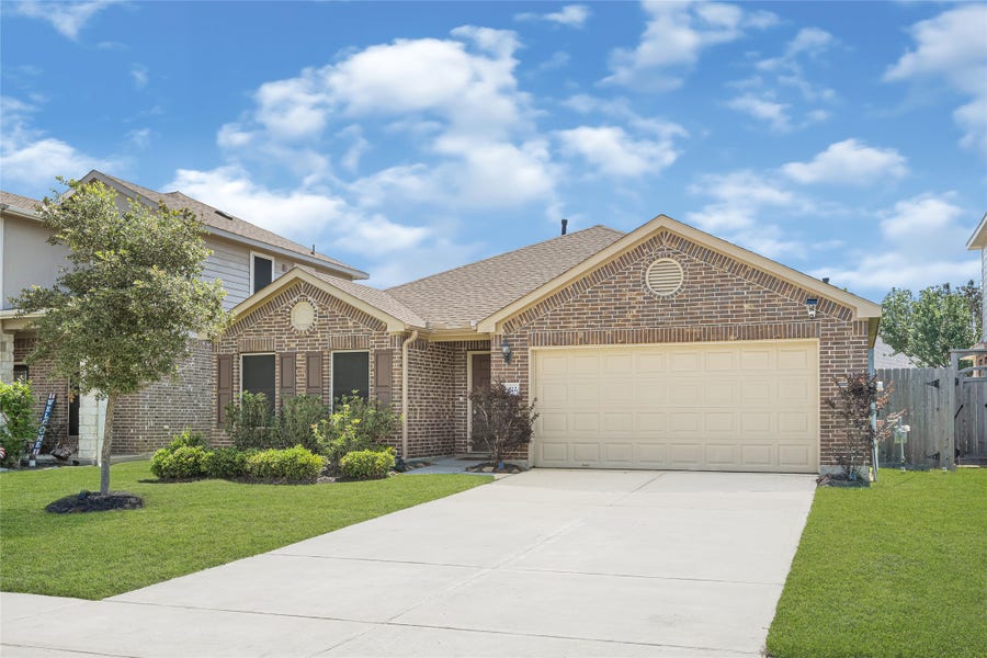 Property photo for 3022 Sandpiper Drive, Texas City, TX