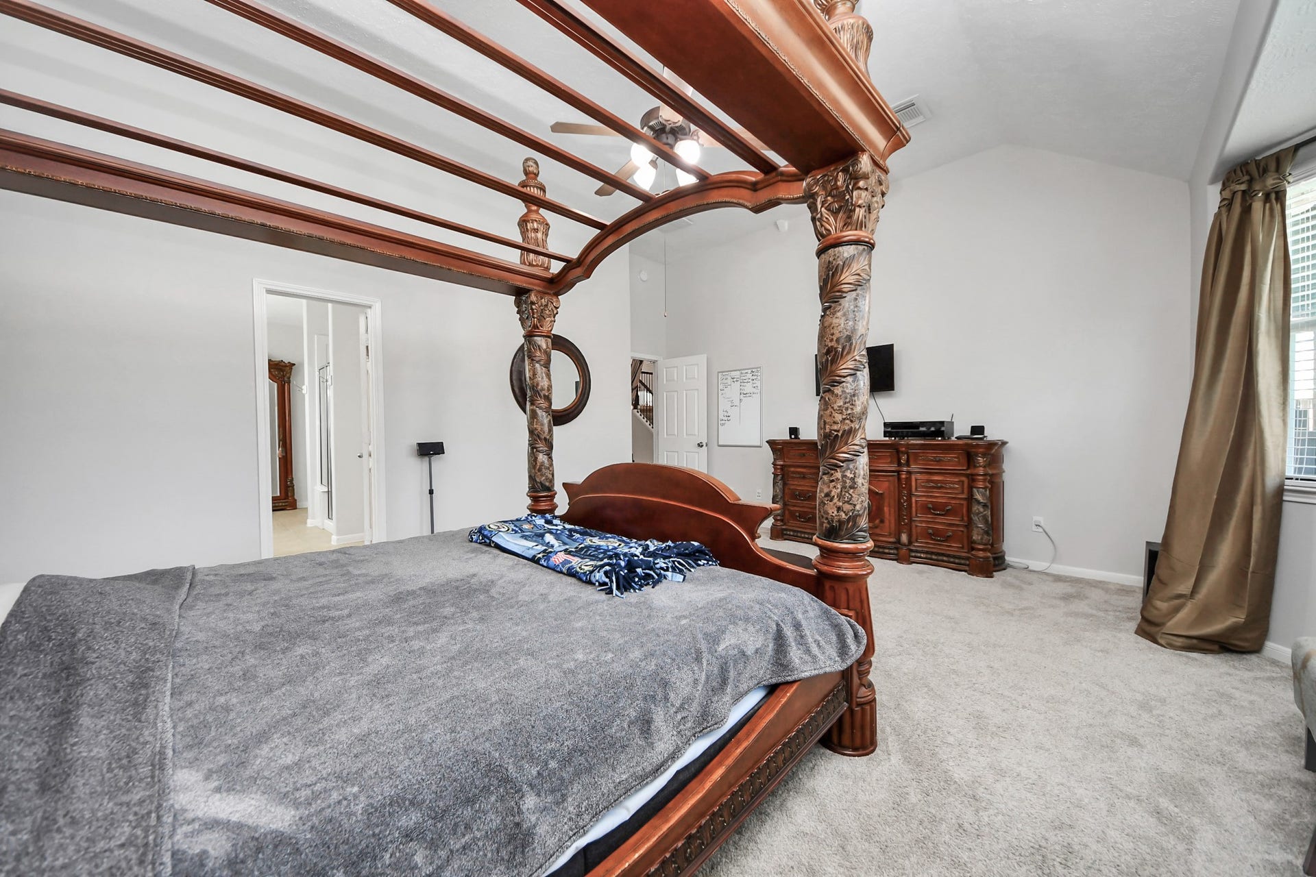 10810 Lake Raven Court, Cypress, TX 77433 Primary Bedroom