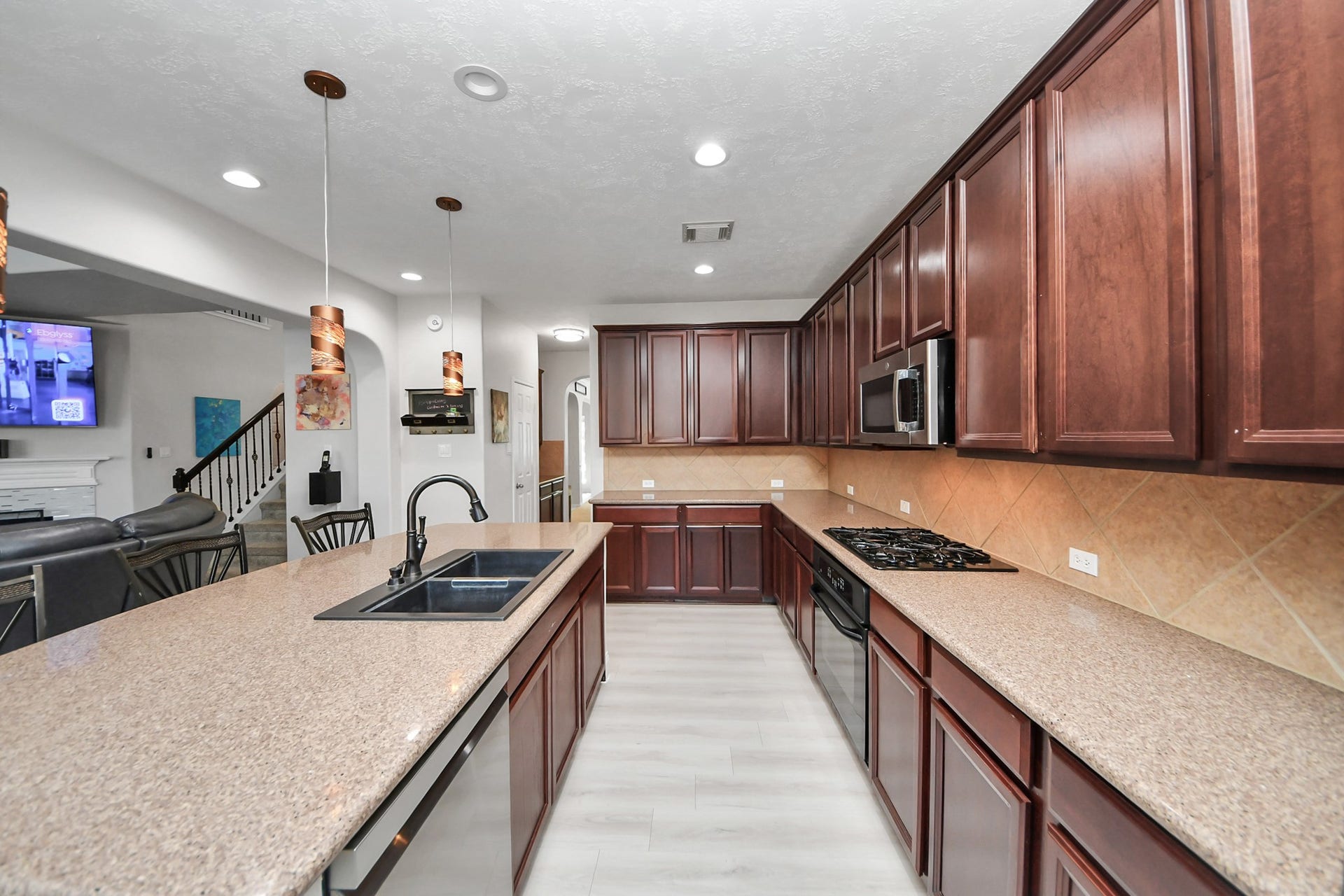 10810 Lake Raven Court, Cypress, TX 77433 Kitchen