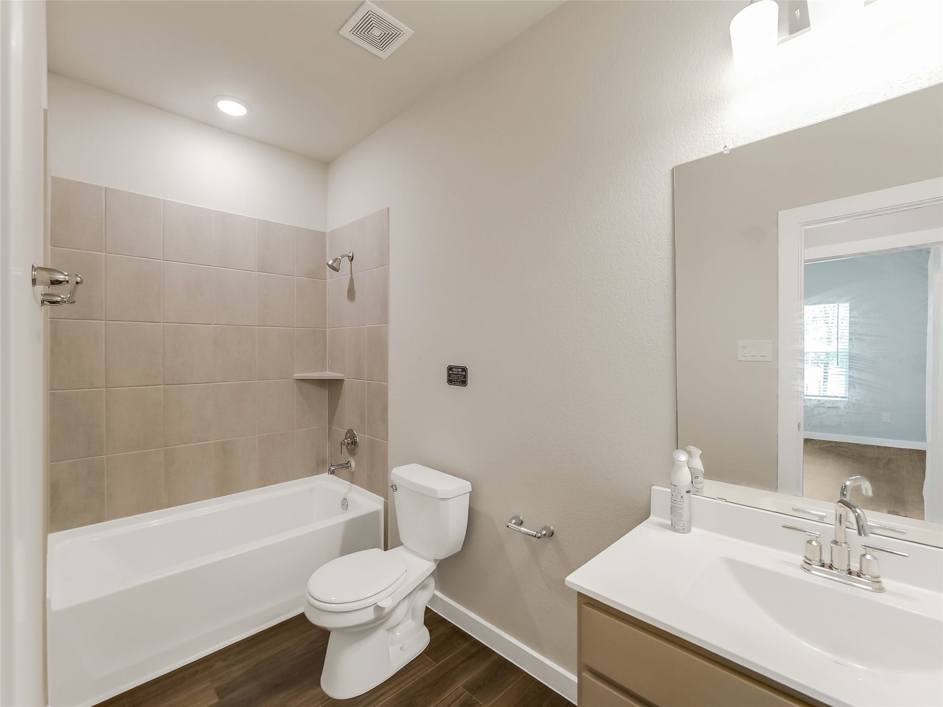 8634 Jetty Glen Drive, Cypress, TX 77433 Full Bath