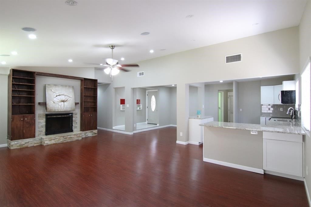 10503 Stockman Lane, Sugar Land, TX 77498 10503 Stockman Lane, Sugar Land, TX 77498