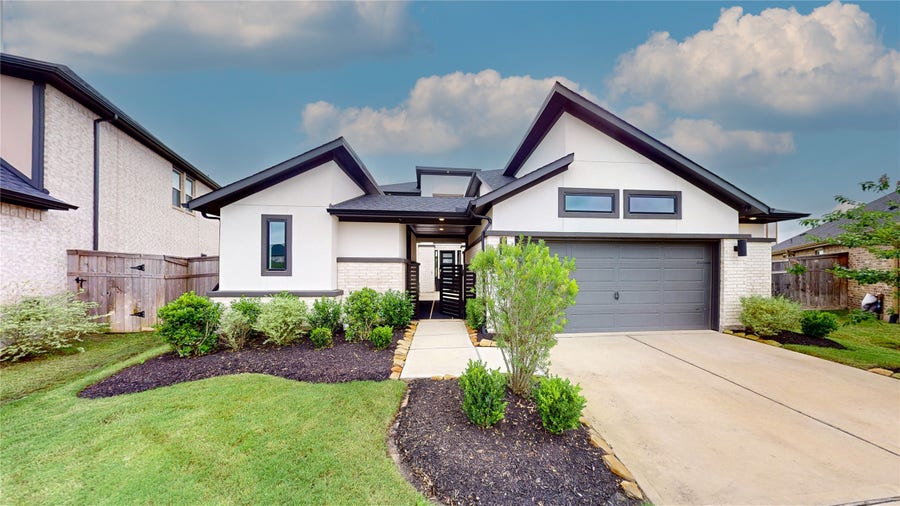 Property photo for 31727 Splitting Willow Way, Fulshear, TX
