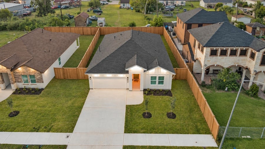 Property photo for 8221 Tareyton Lane, Houston, TX