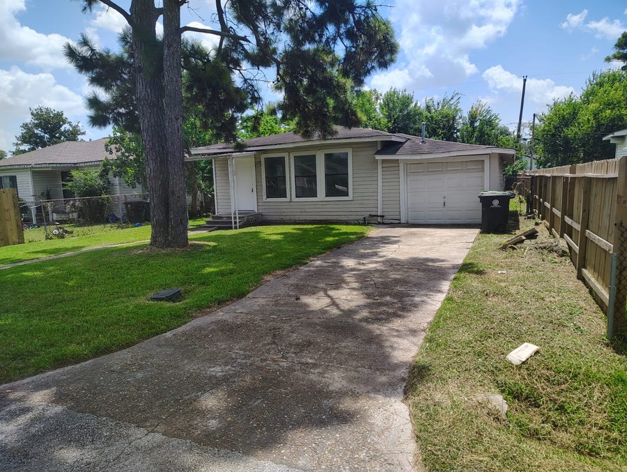 Property photo for 242 Bolden Street, Houston, TX