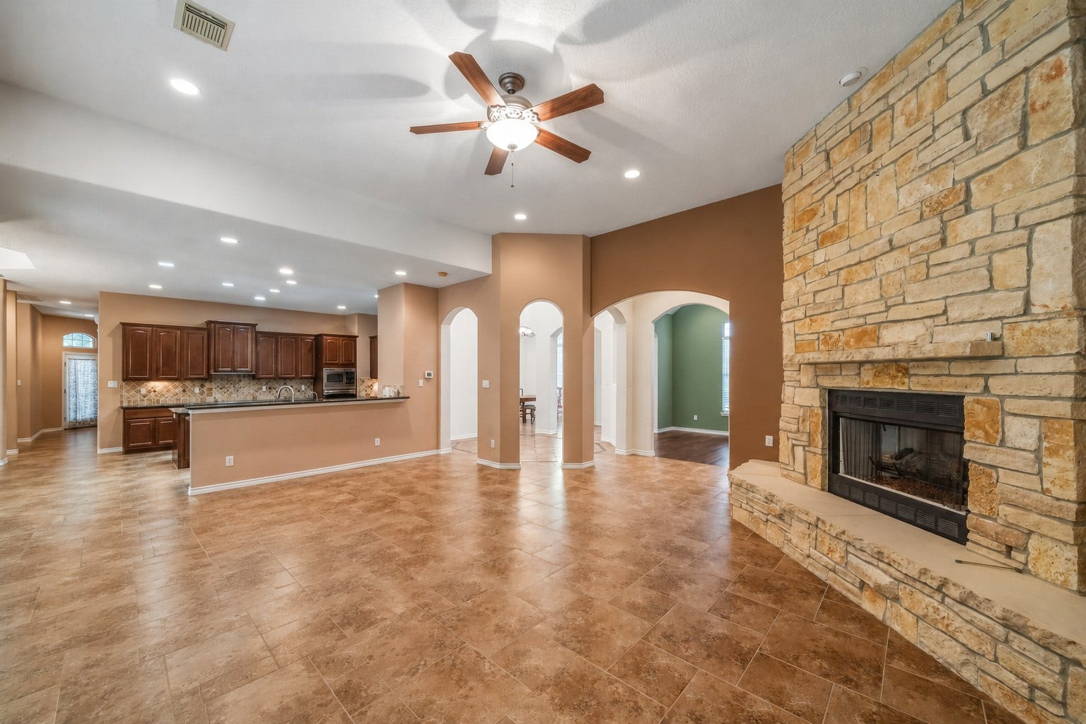 12195 N Lake Vista Drive, Willis, TX 77318 12195 N Lake Vista Drive, Willis, TX 77318