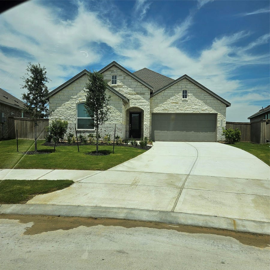 Property photo for 8322 Opal Pond, Angleton, TX