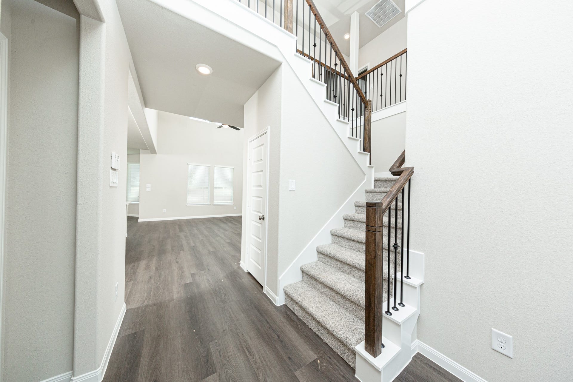 3025 Mustang Grove Way, Brookshire, TX 77423 3025 Mustang Grove Way, Brookshire, TX 77423