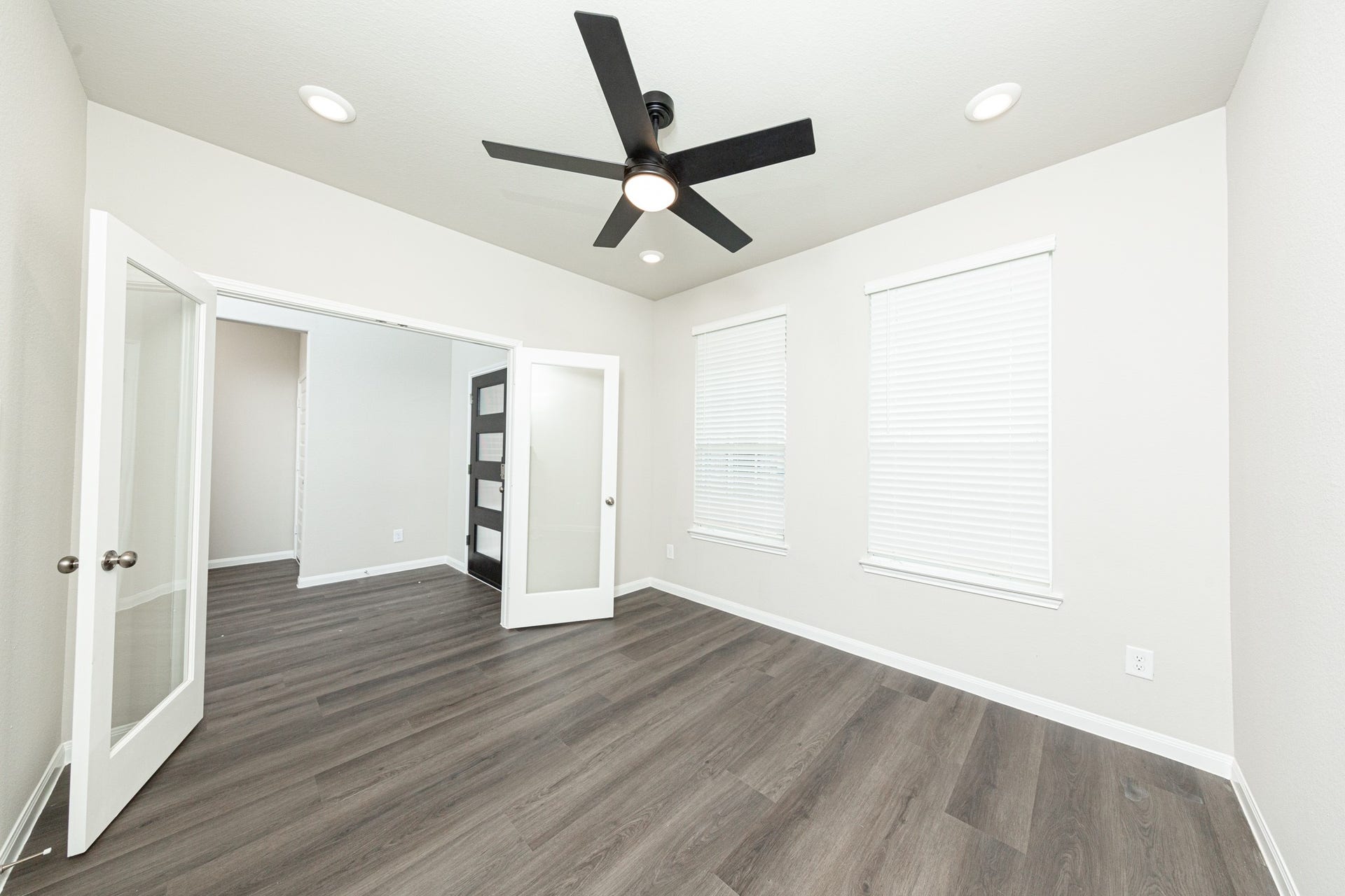 3025 Mustang Grove Way, Brookshire, TX 77423 3025 Mustang Grove Way, Brookshire, TX 77423