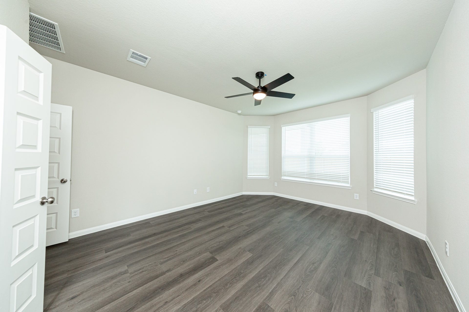 3025 Mustang Grove Way, Brookshire, TX 77423 3025 Mustang Grove Way, Brookshire, TX 77423