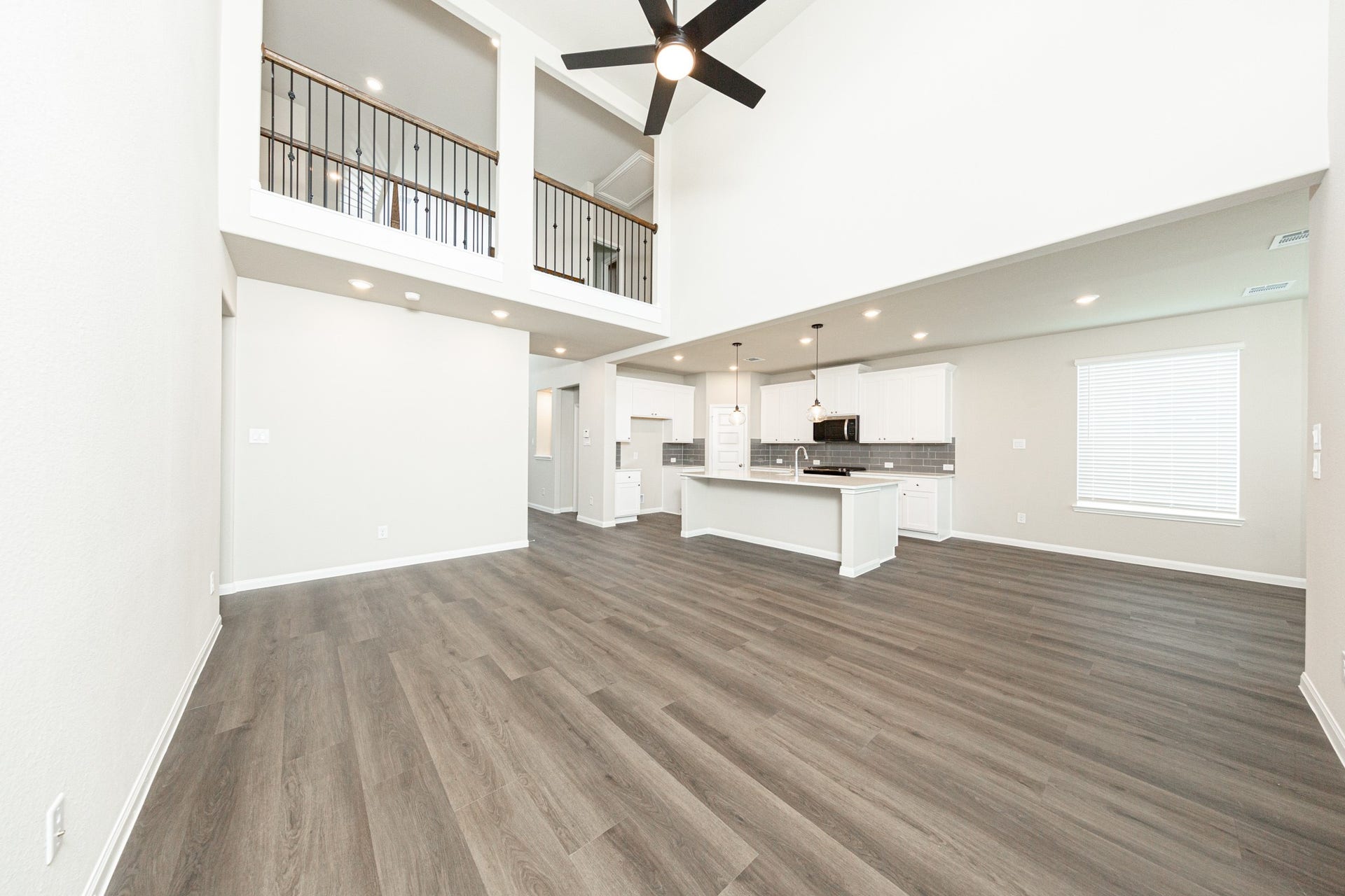 3025 Mustang Grove Way, Brookshire, TX 77423 3025 Mustang Grove Way, Brookshire, TX 77423