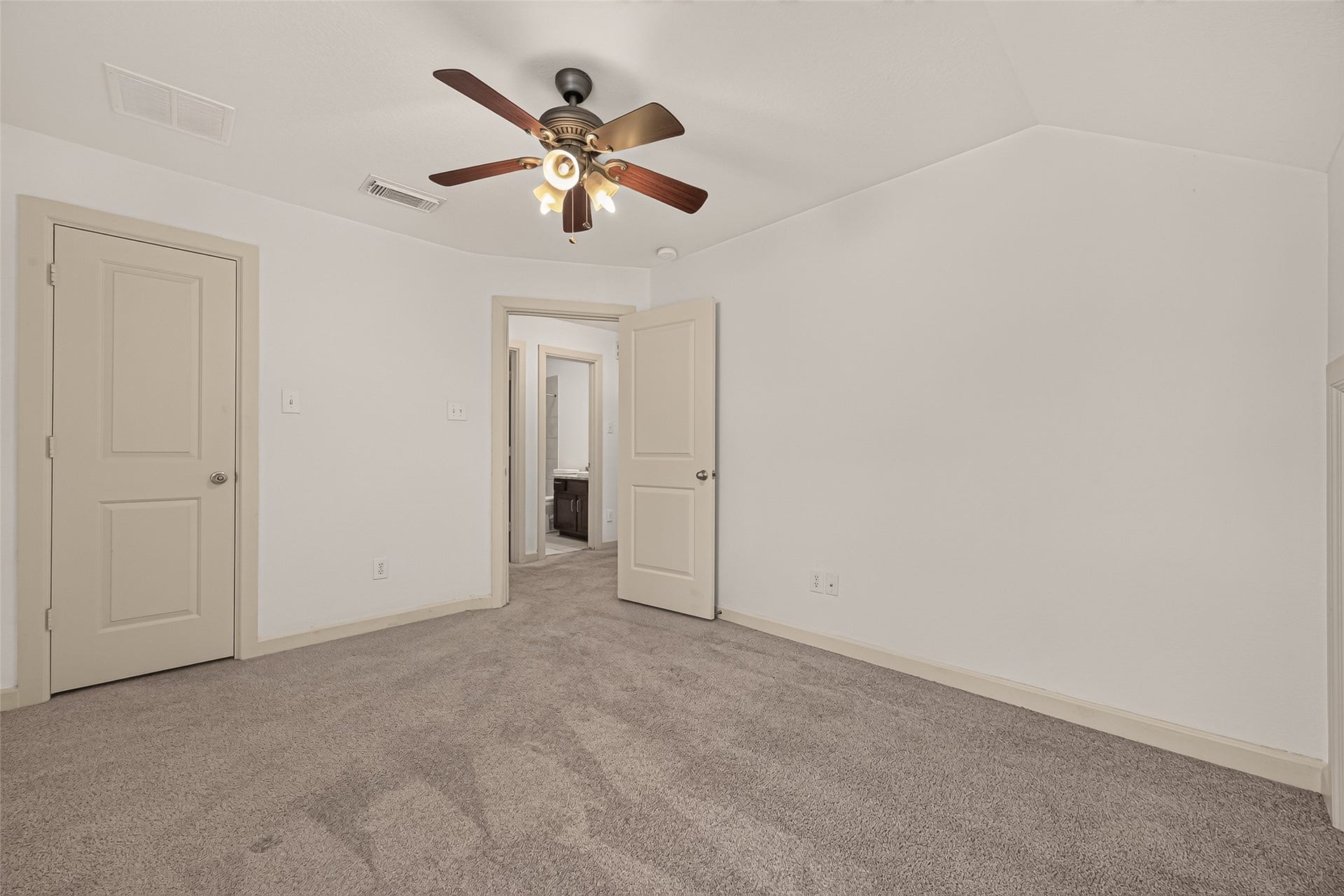 195 Copper Stream Ln, Richmond, TX 77406