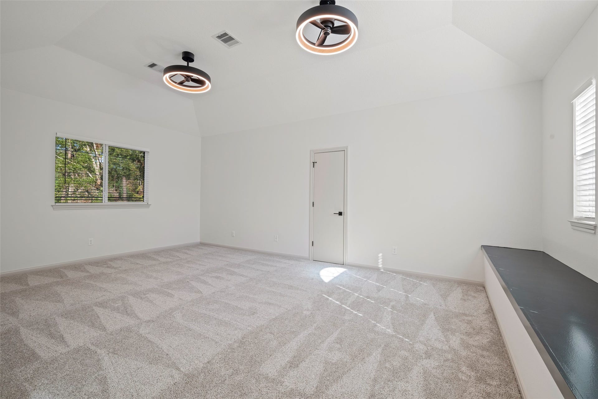 28614 Water Park Way, Spring, TX 77386 Upstairs game room with window bench