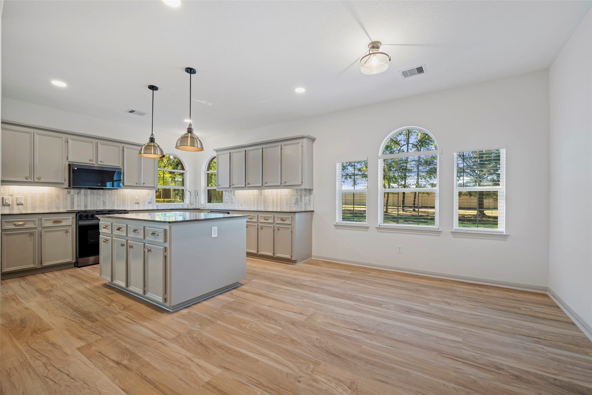28614 Water Park Way, Spring, TX 77386 view of kitchen and breakfast room