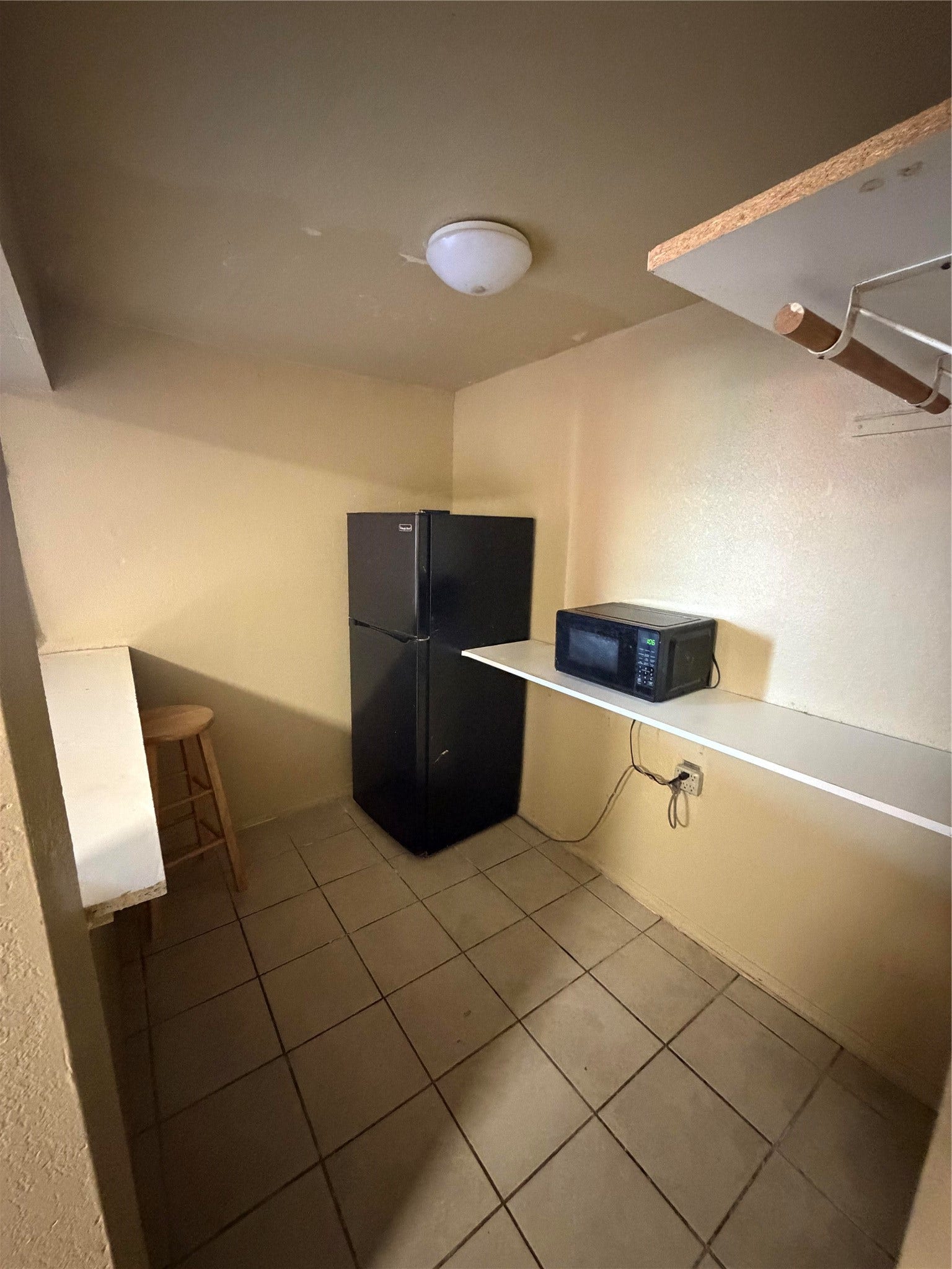 2201 Avenue J, San Leon, TX 77539 2201 Avenue J, San Leon, TX 77539
